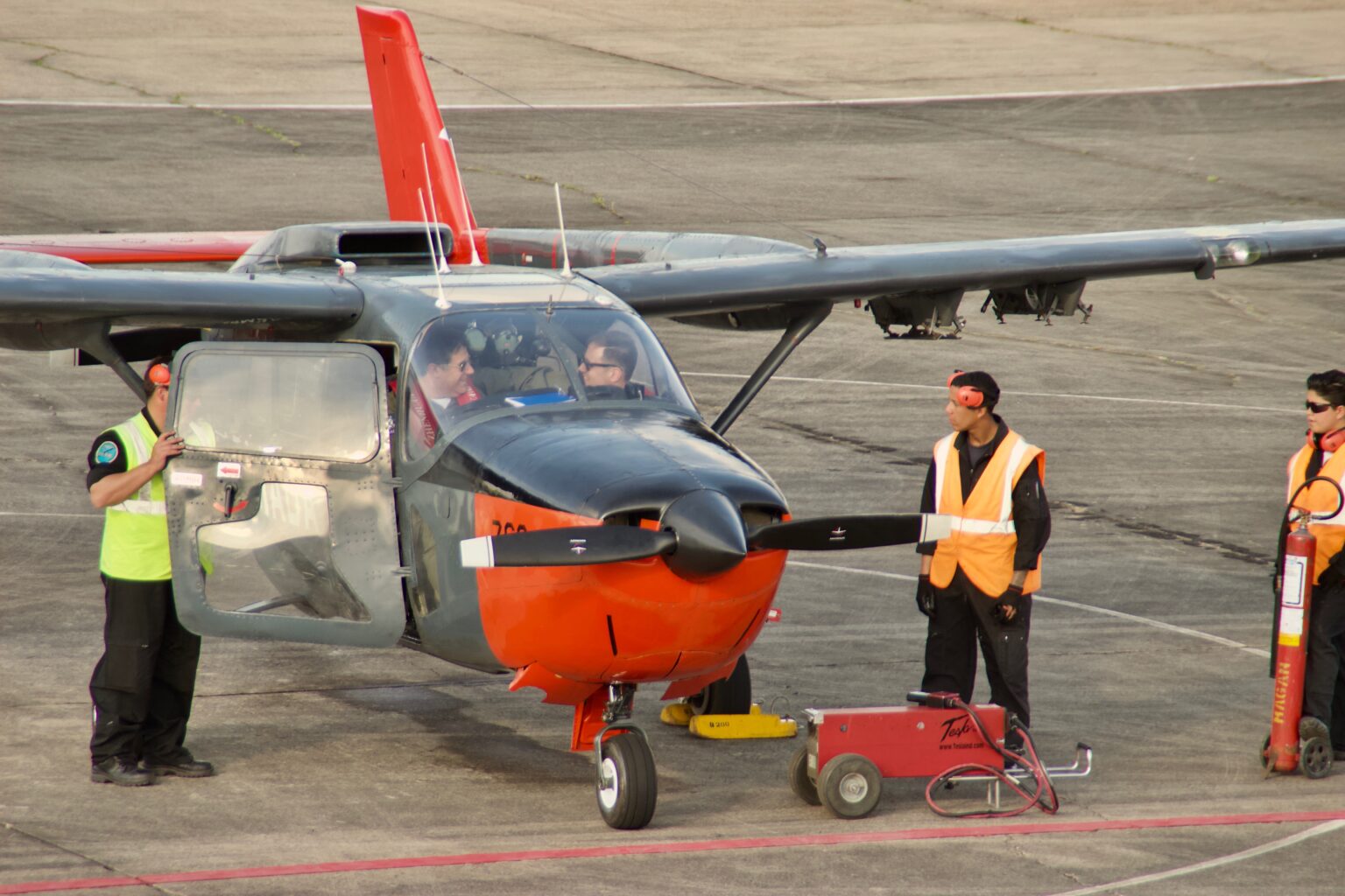 SKYMASTER - DEFENSOR FLUVIAL - Airpressman